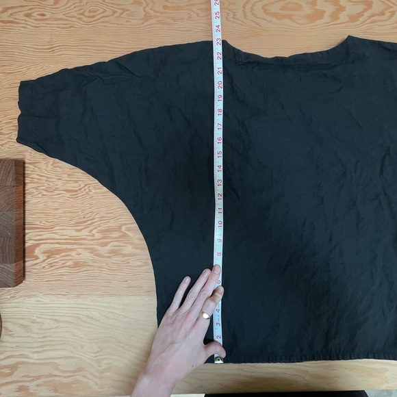 Vintage Diane Von Furstenberg top black bat wing short sleeve sz S Linen Blouse - Picture 5 of 8